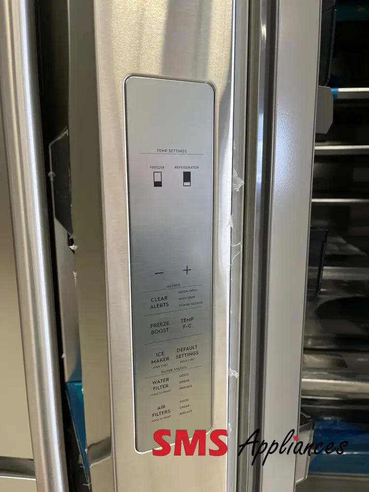 Open Box – 36’’ Fridge Electrolux ERFC2393AS