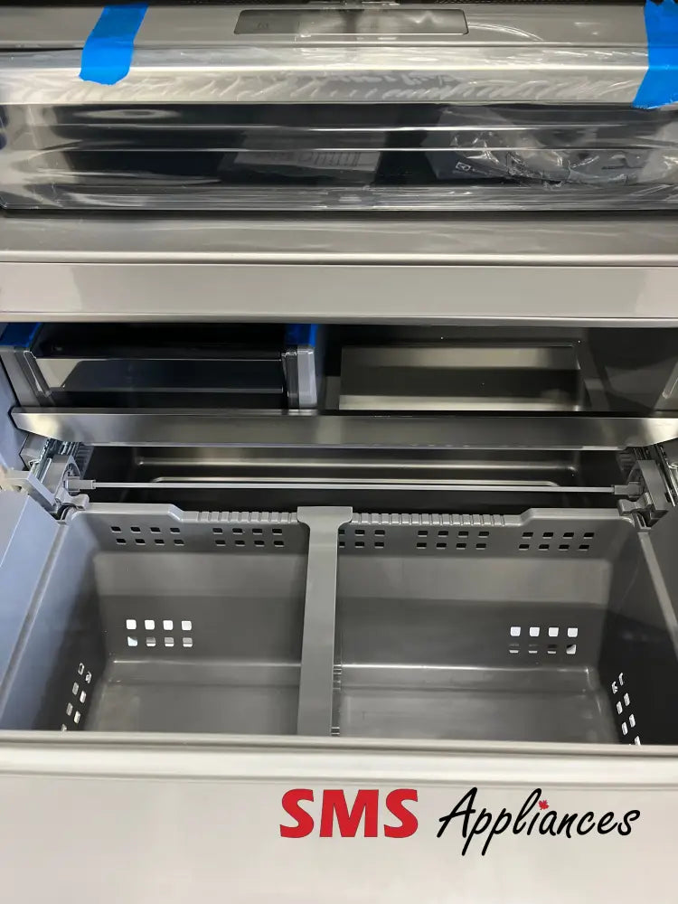 Open Box – 36’’ Fridge Electrolux ERFG2393AS