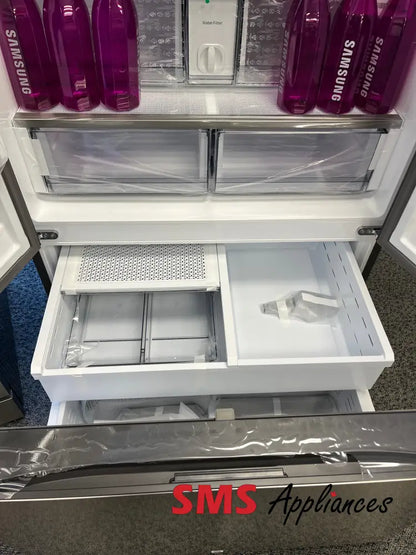 Open Box – ’ Fridge Samsung RF30BB6200QLAA