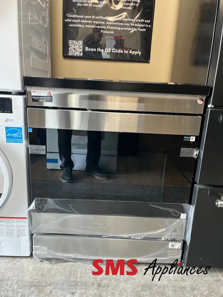 Open Box – 76’’ Stove Samsung NSI6DG9900SRAC