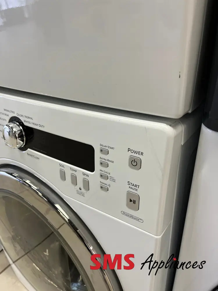 Refurbished – 24’’ Laundry Set GE WCVH4800K2WW