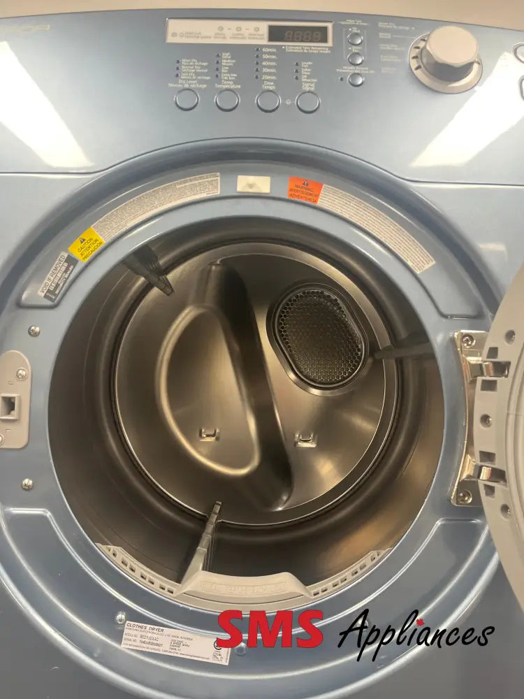 Refurbished – 27’’ Laundry Set Brada BFW36B /BED70B