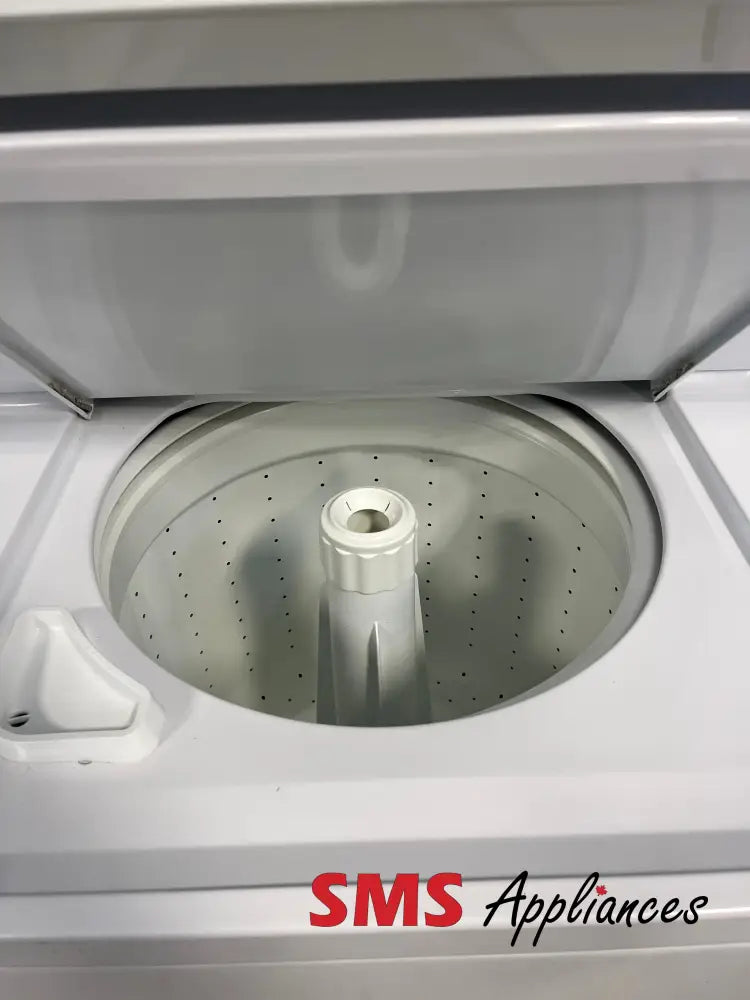 Refurbished – 27’’ Laundry Set Frigidaire FEZ831CAS