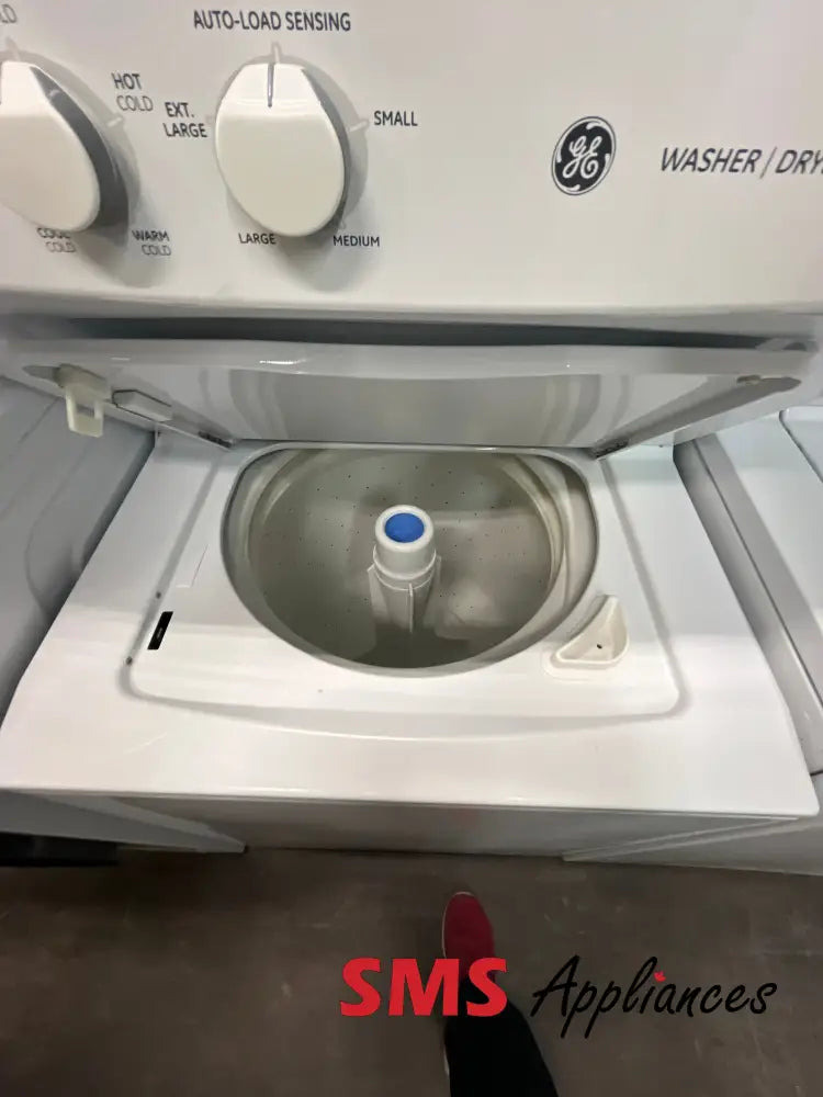 Refurbished – 27’’ Laundry Set GE GUAP270EM3WW