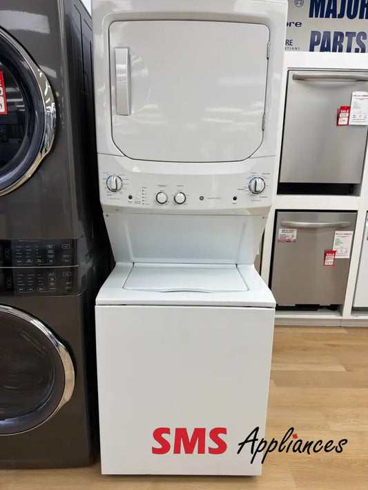 Refurbished – 27’’ Laundry Set GE GUD27ESMM1WW