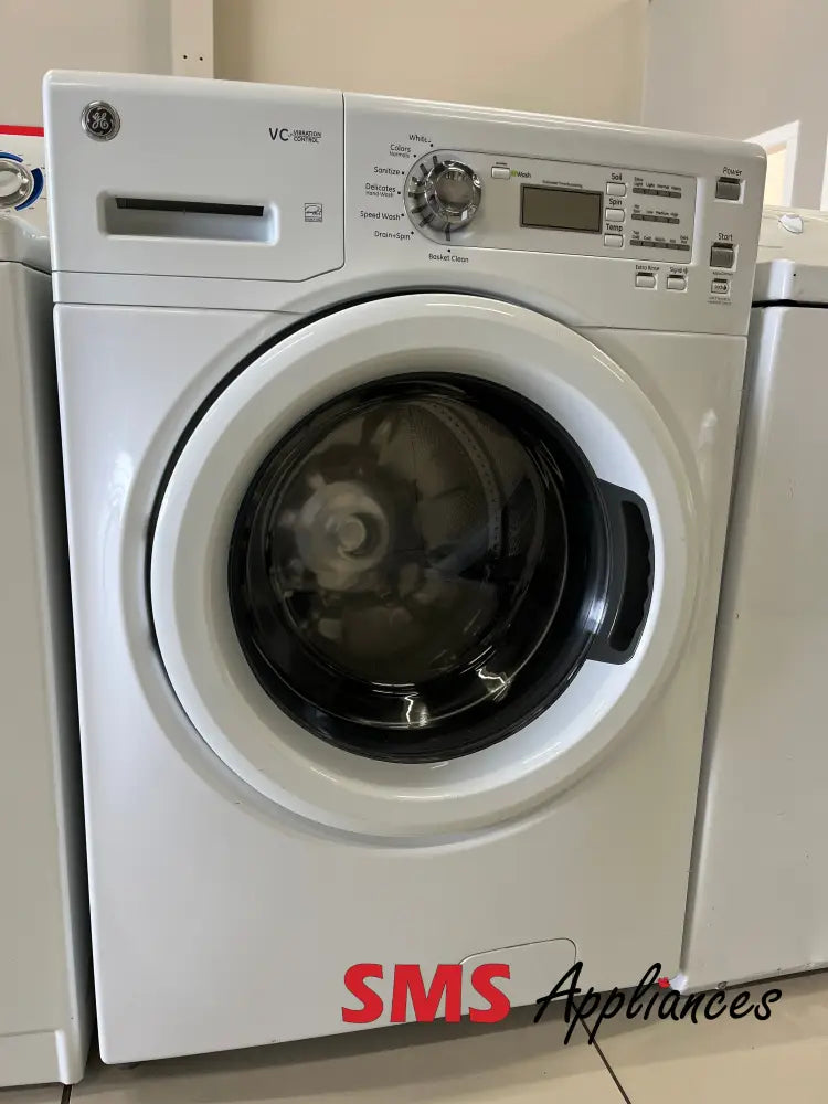 Refurbished – 27’’ Washer GE GFWN110D0WW