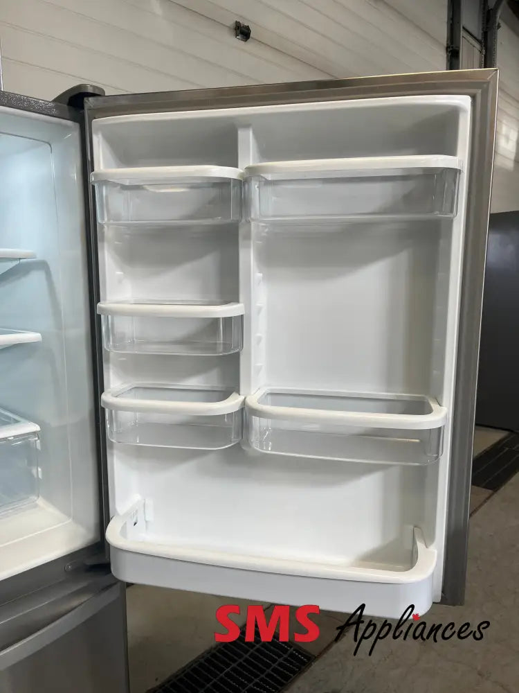 Refurbished – 30’’ Fridge Whirlpool WRB329RFM
