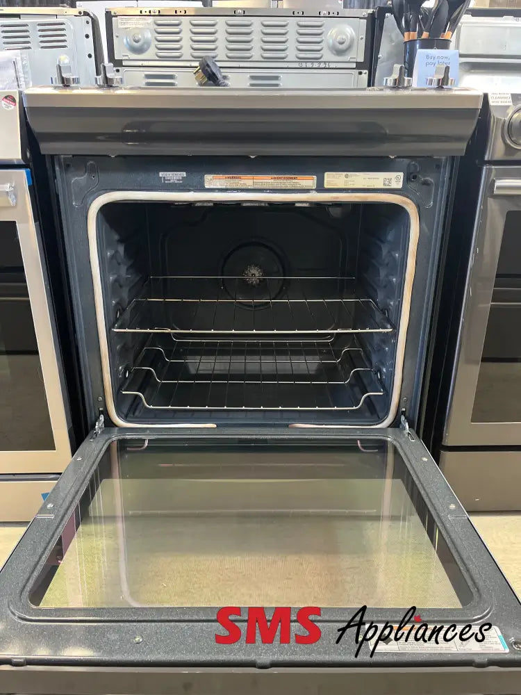 Refurbished – 30’’ Stove Whirlpool YWEE730H0DS