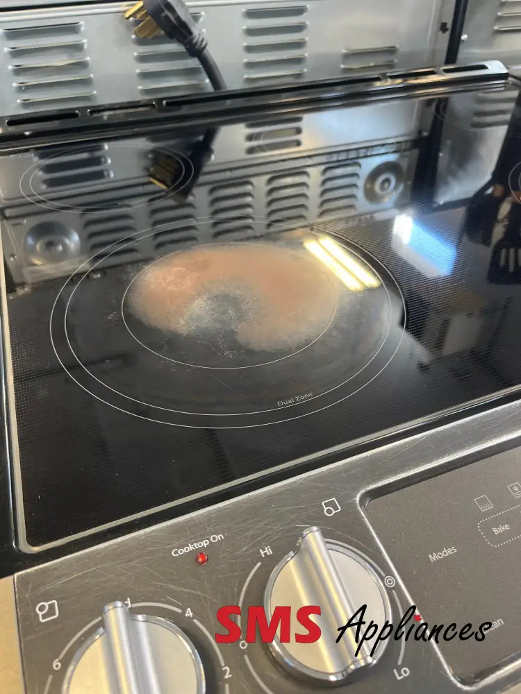Refurbished – 30’’ Stove Whirlpool YWEE730H0DS