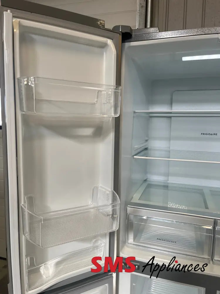 Refurbished – 33’’ Fridge Frigidaire FFBN1721TV