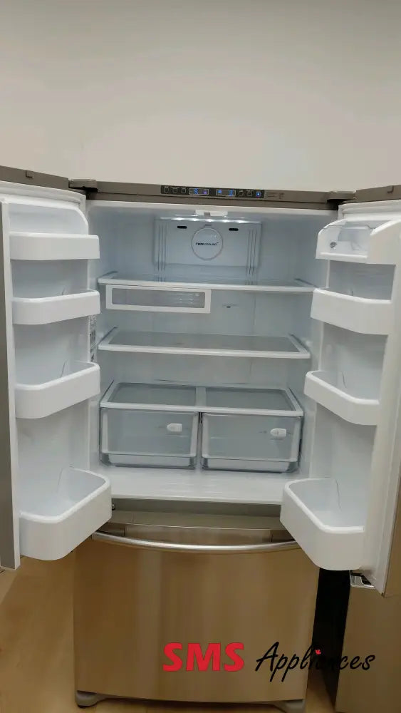 Samsung Fridge RF197ACRS Open Box